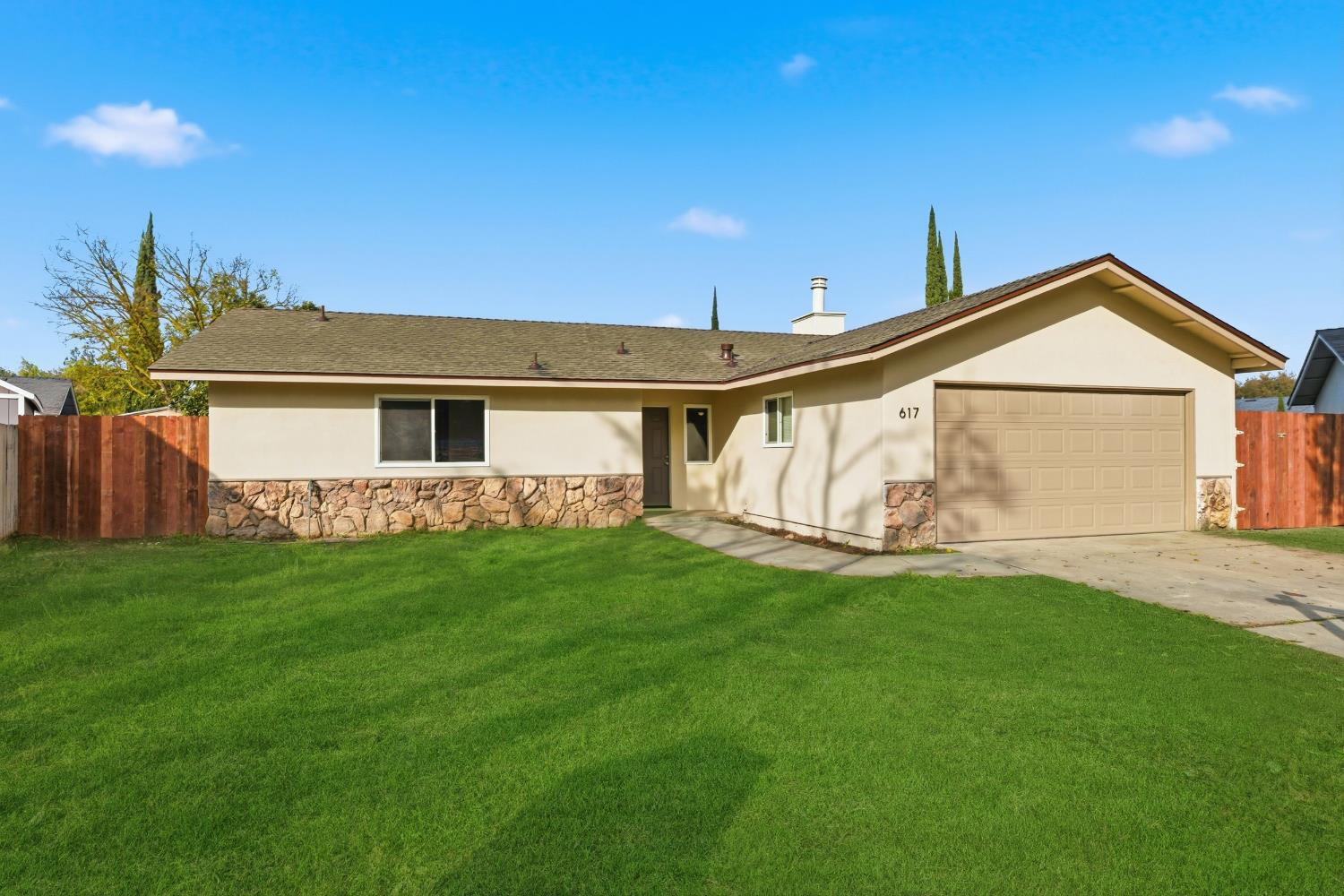 617 Merrimac Ct, Modesto, CA 95354