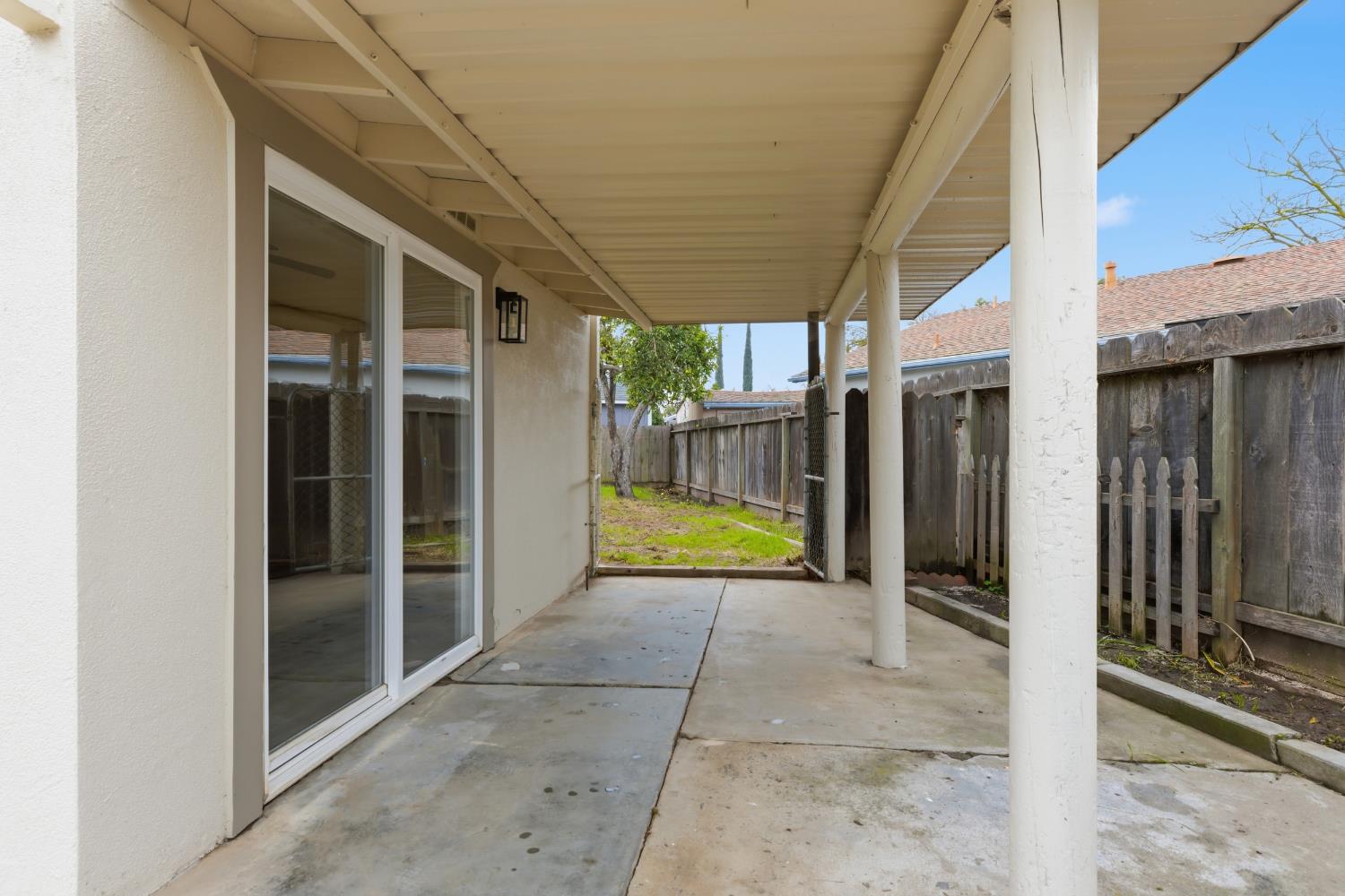 617 Merrimac Ct, Modesto, CA 95354