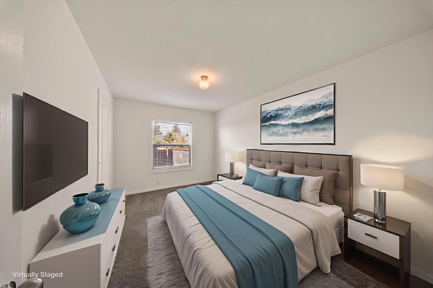 317 Moffat Blvd #5, Manteca, CA 95336