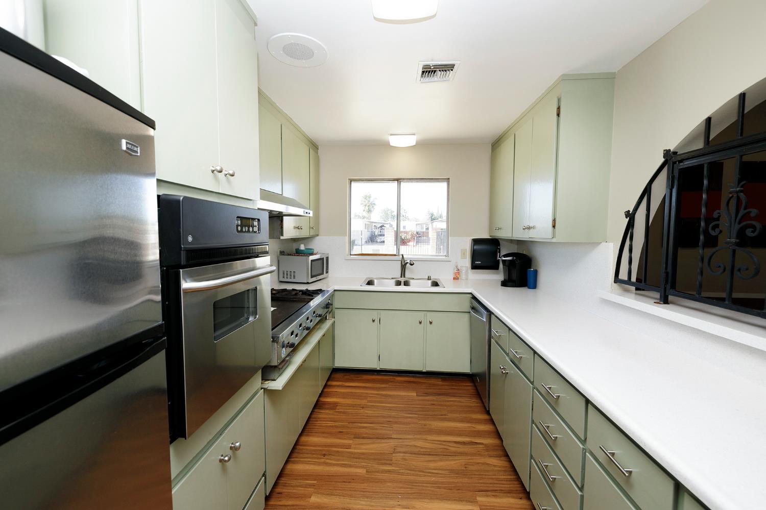 4837 Faith Home Rd #4, Ceres, CA 95307