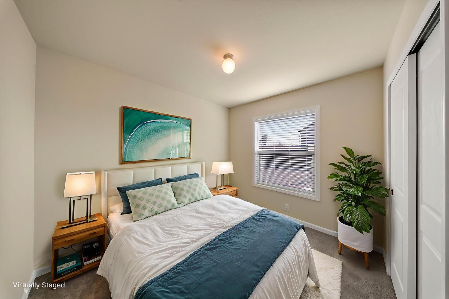 317 Moffat Blvd #7, Manteca, CA 95336