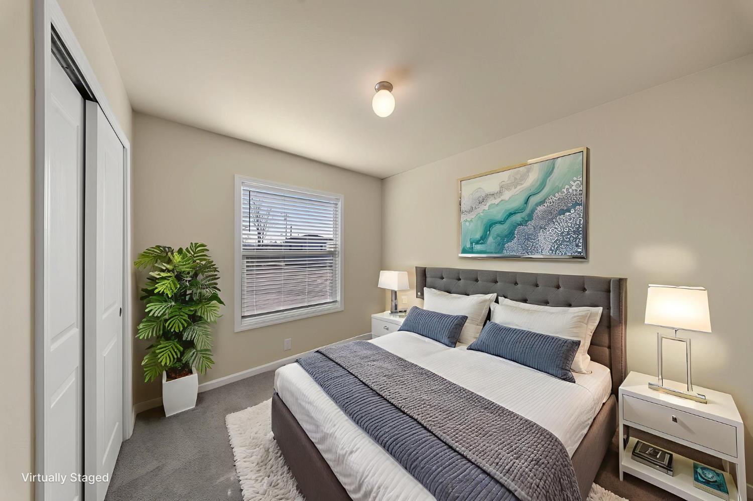 317 Moffat Blvd #7, Manteca, CA 95336