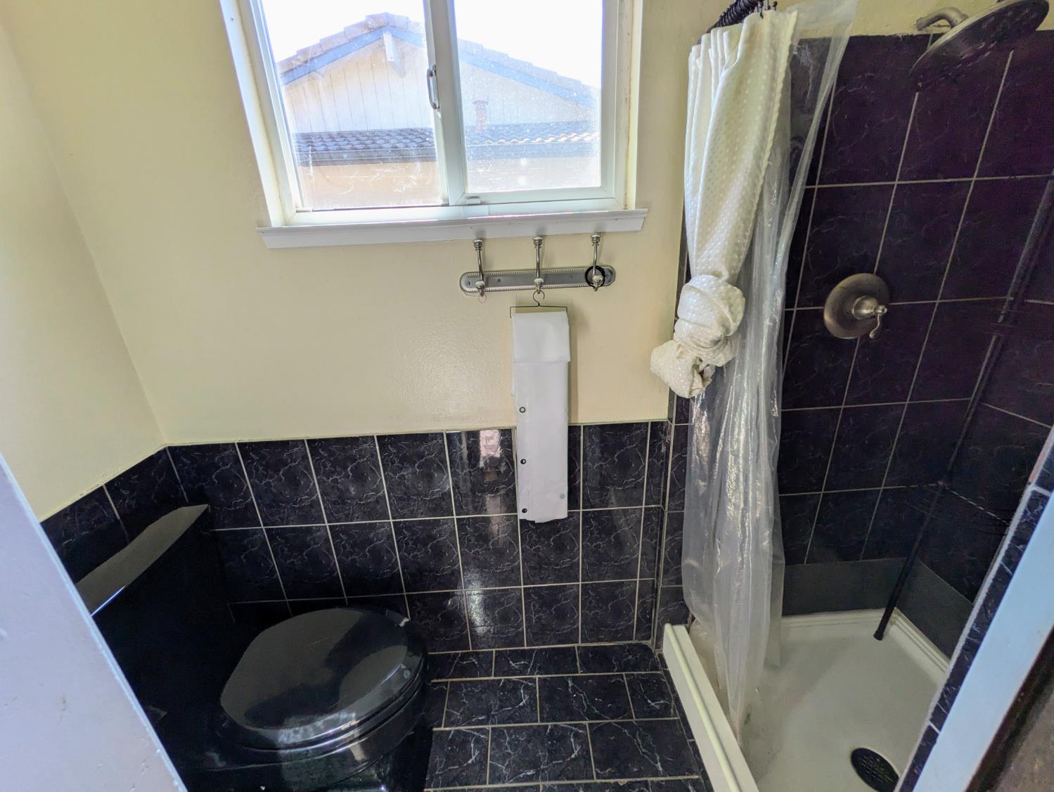 3361 Vanderbilt Ave, Turlock, CA 95382