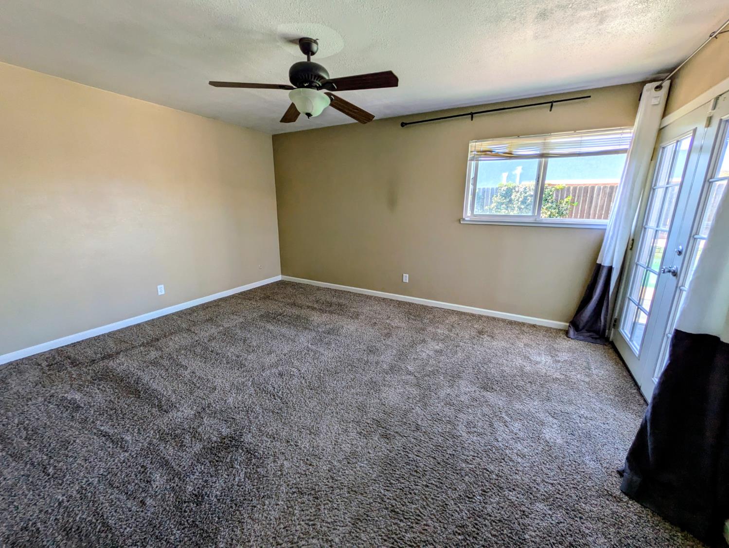 3361 Vanderbilt Ave, Turlock, CA 95382