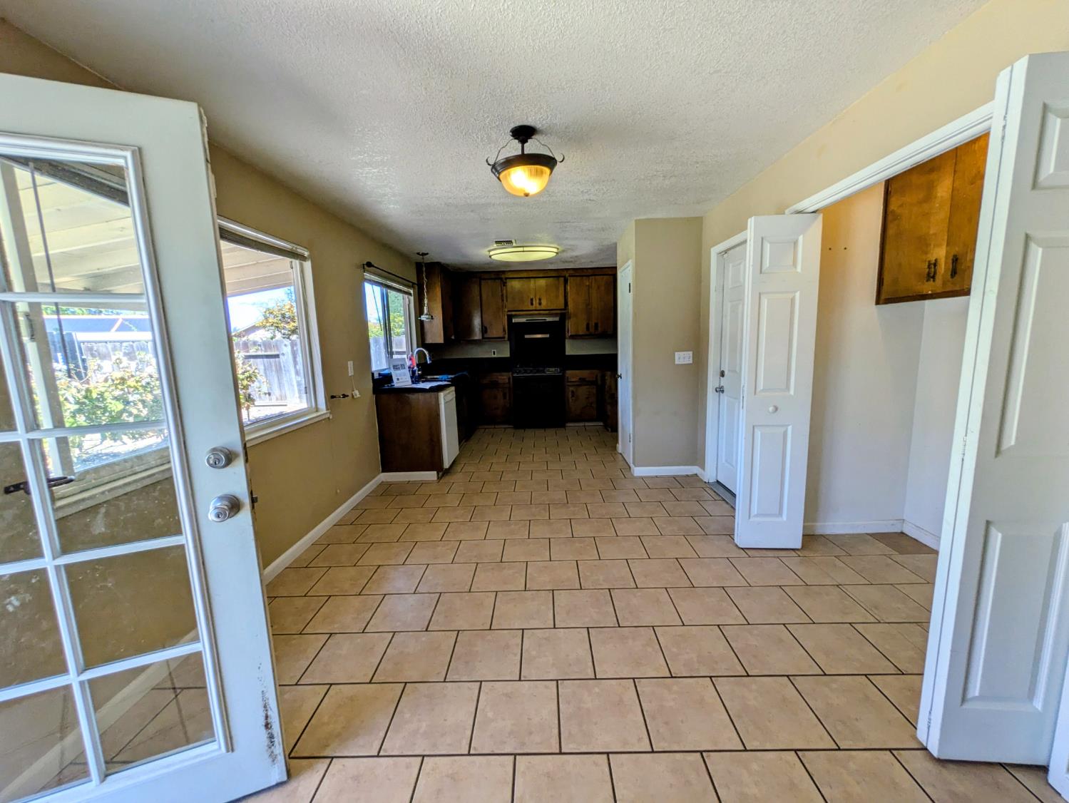 3361 Vanderbilt Ave, Turlock, CA 95382