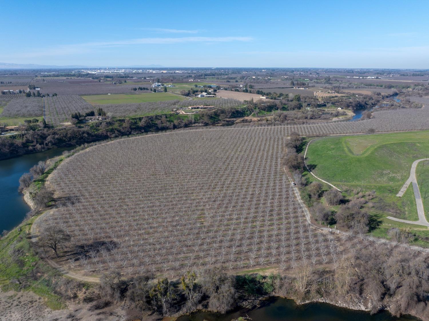 875 Geer Rd, Modesto, CA 95357