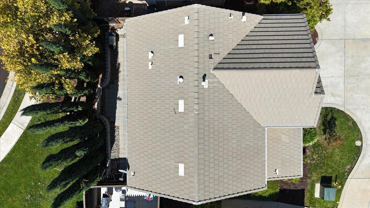 20855 Grapevine Dr, Patterson, CA 95363