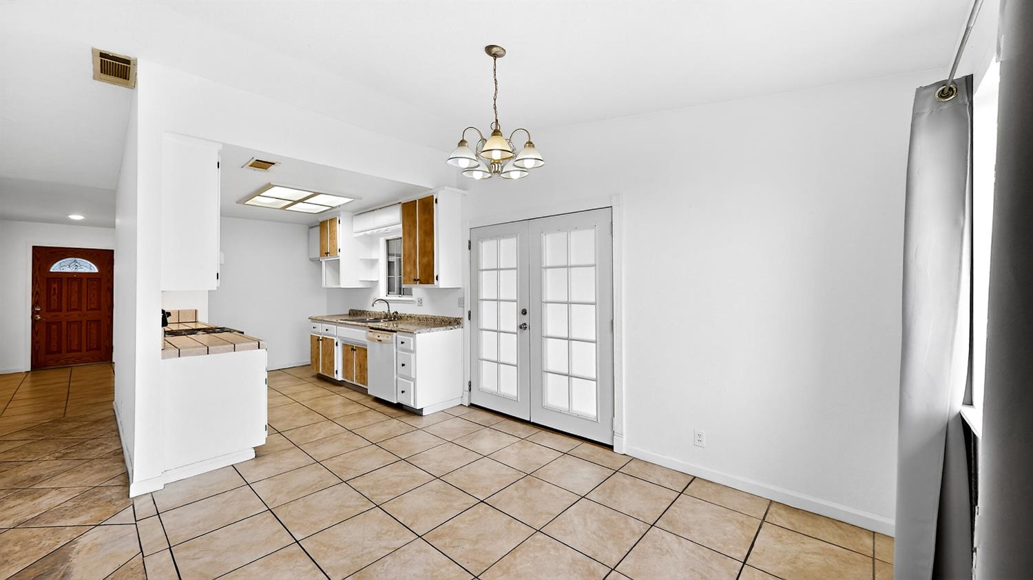 2405 NE Bucknell St, Turlock, CA 95382