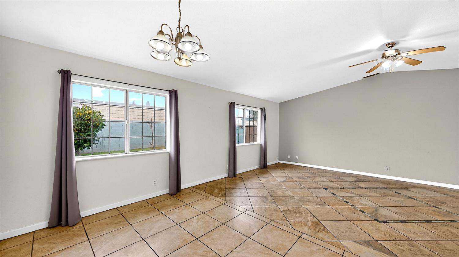 2405 NE Bucknell St, Turlock, CA 95382