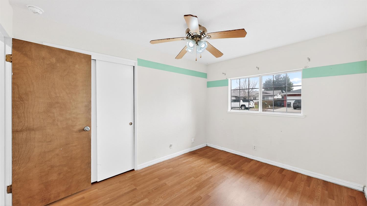 2405 NE Bucknell St, Turlock, CA 95382