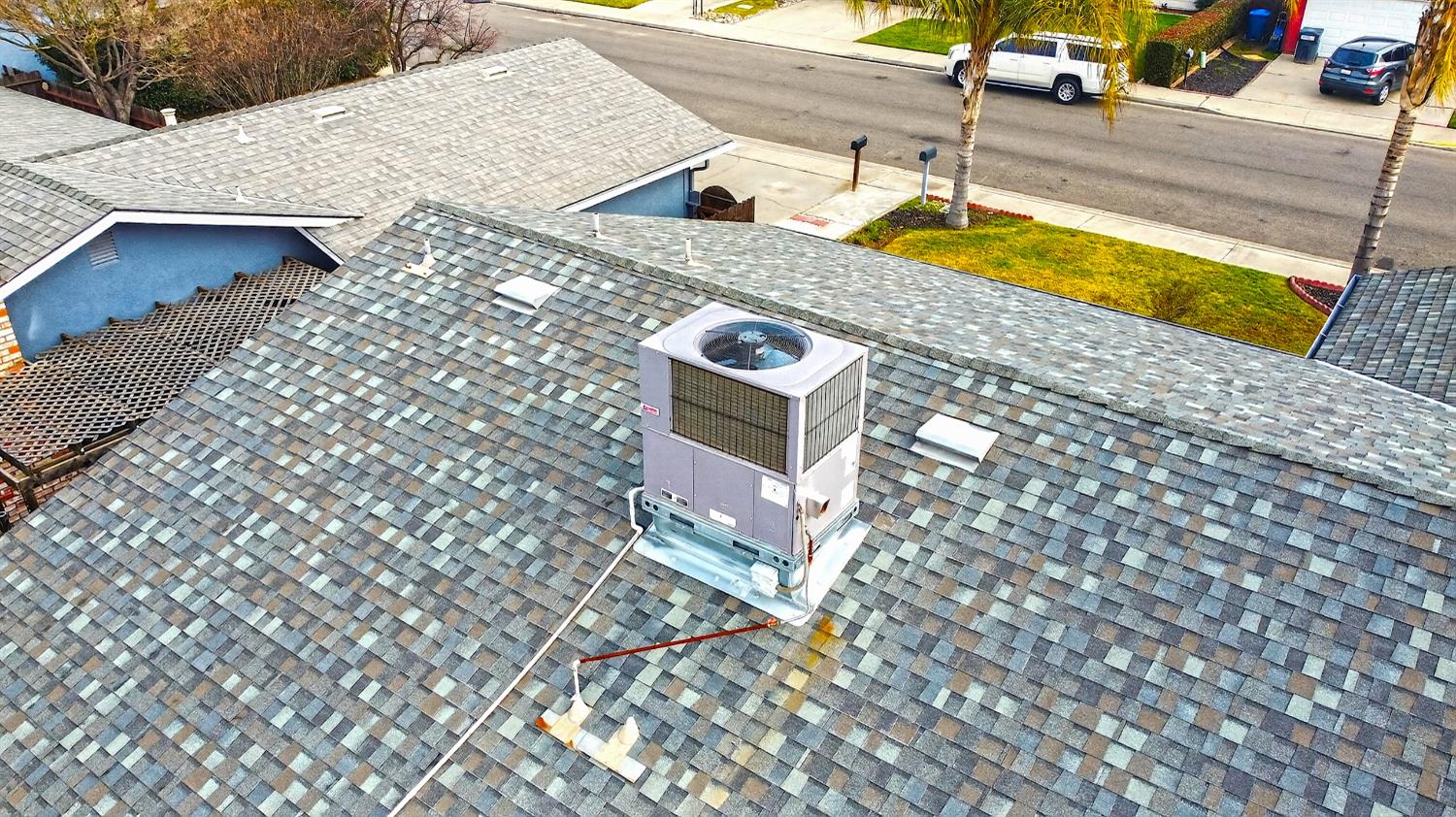 2405 NE Bucknell St, Turlock, CA 95382