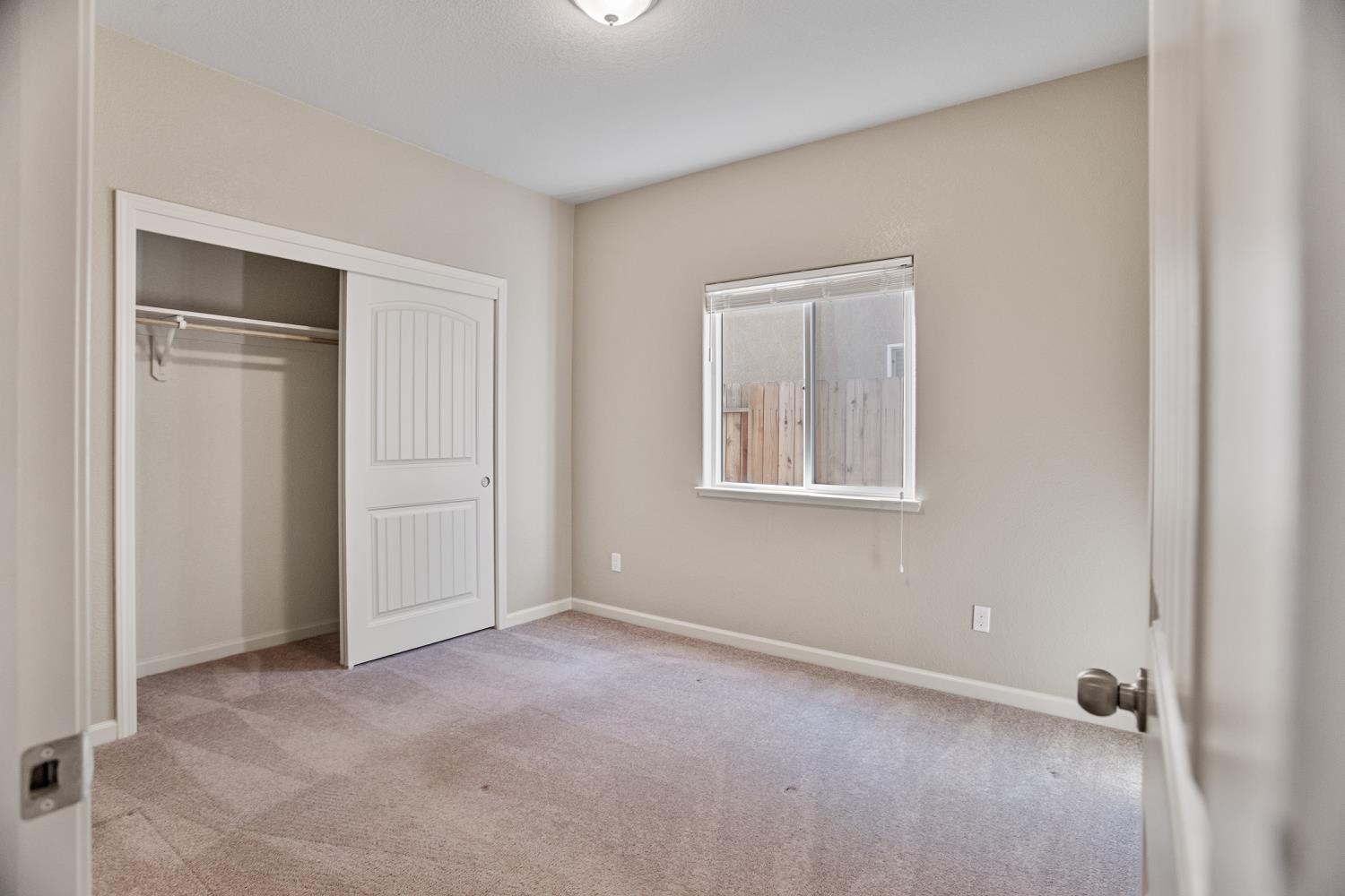 624 Marybelle Dr, Merced, CA 95348