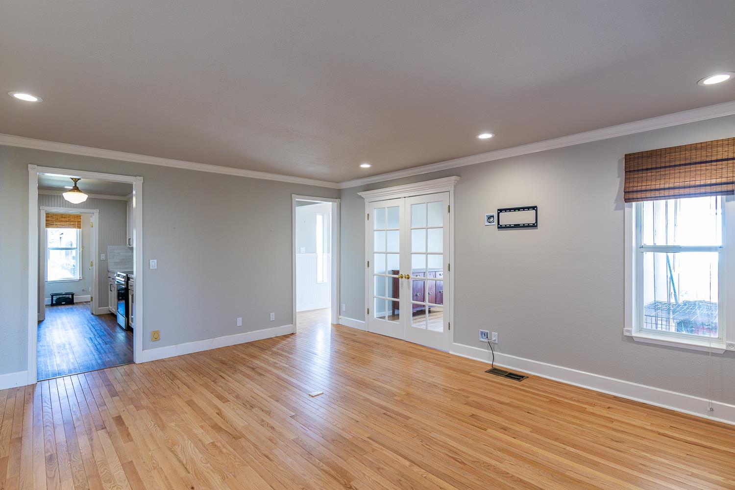 9739 Carrizo Way, La Grange, CA 95329