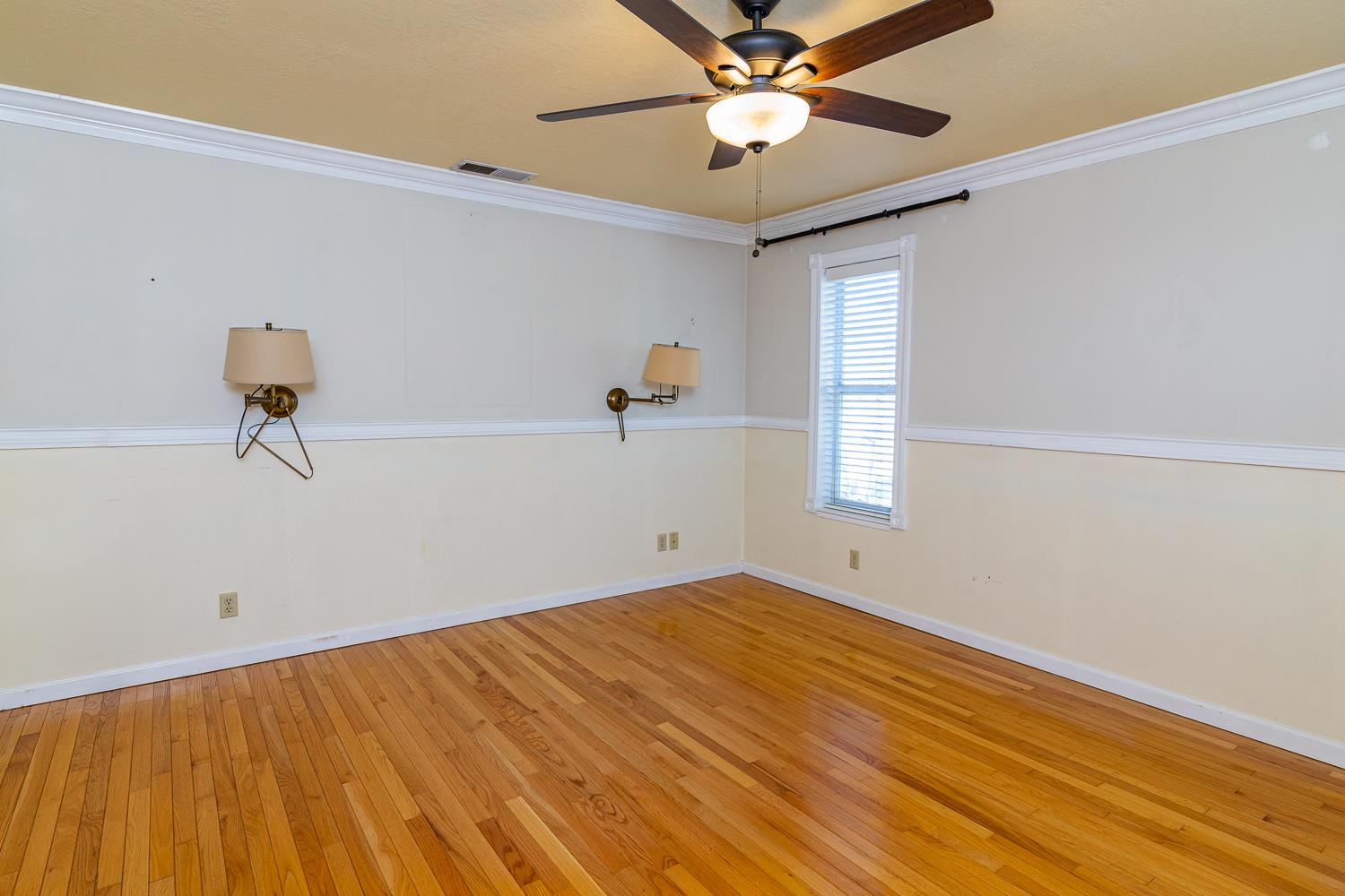 9739 Carrizo Way, La Grange, CA 95329