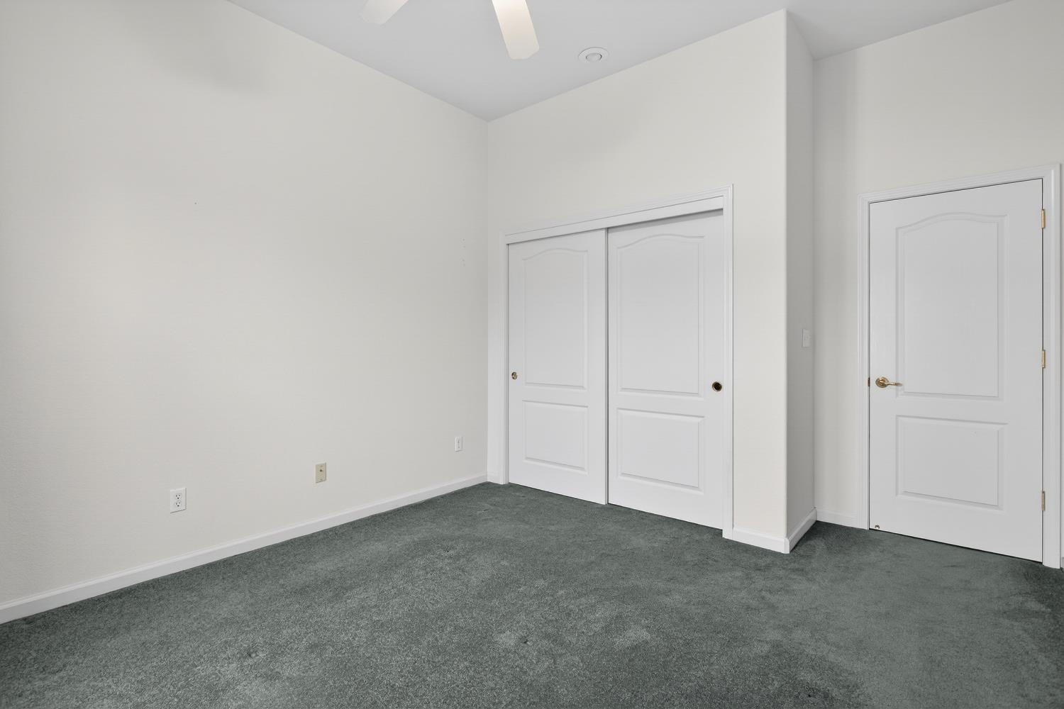 132 Woods Creek Dr, Oakdale, CA 95361