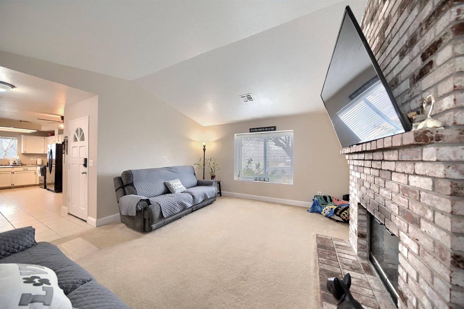 4309 Songbird Ct, Modesto, CA 95355