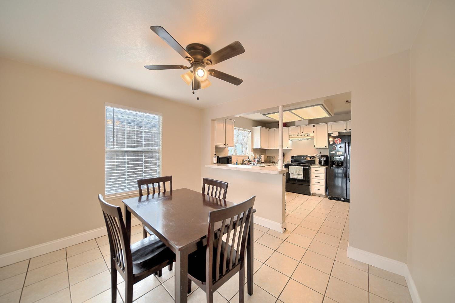 4309 Songbird Ct, Modesto, CA 95355