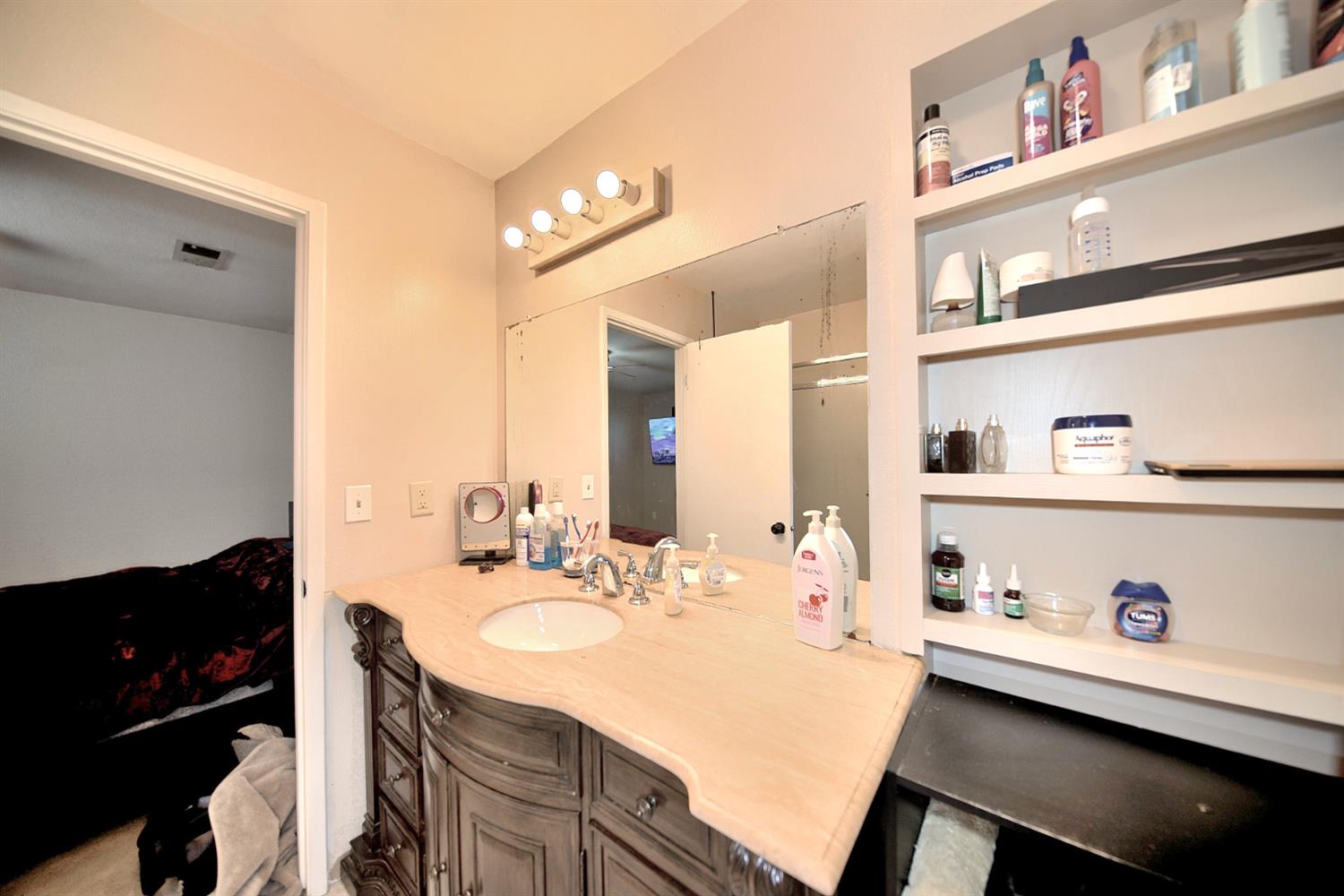 4309 Songbird Ct, Modesto, CA 95355