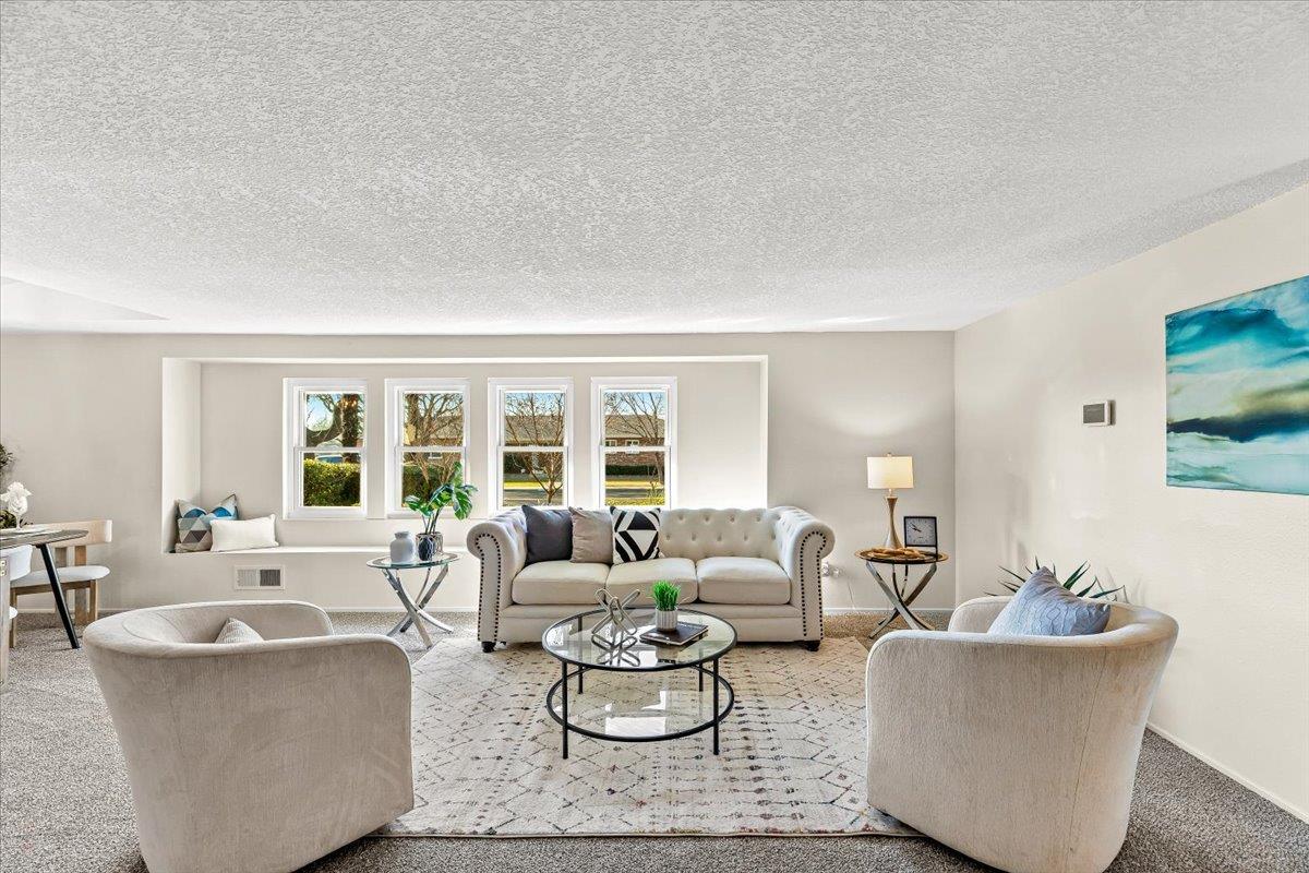 3724 Columbine Dr, Modesto, CA 95356