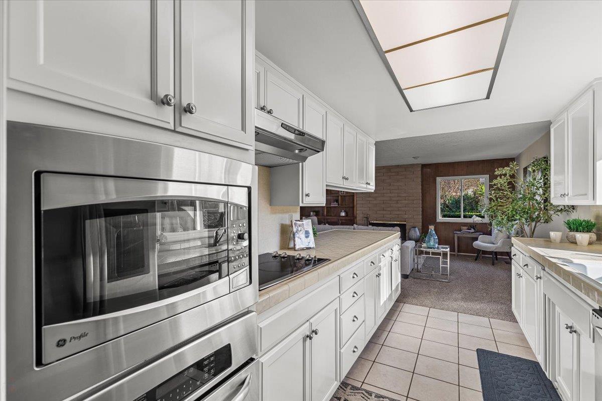 3724 Columbine Dr, Modesto, CA 95356