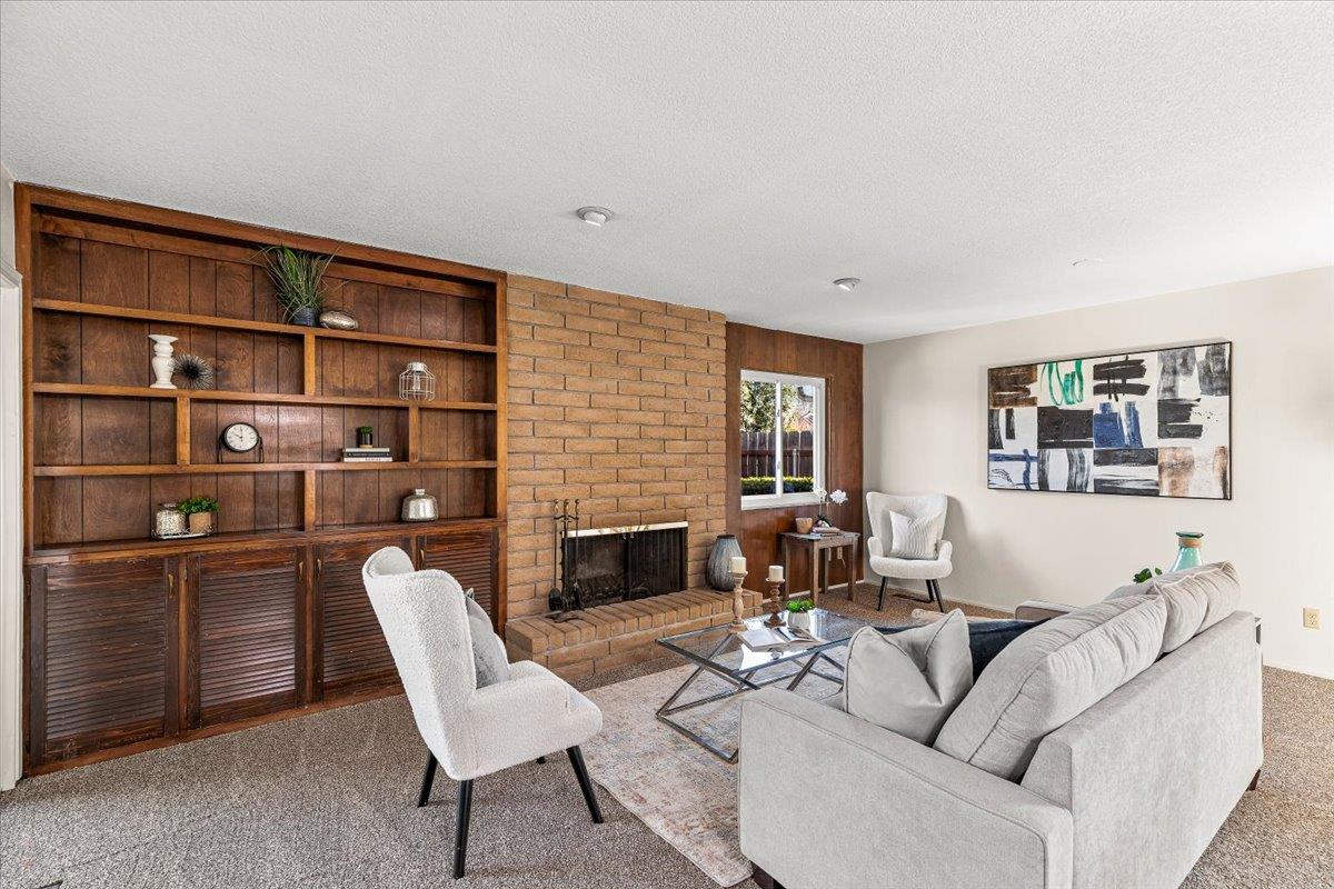 3724 Columbine Dr, Modesto, CA 95356