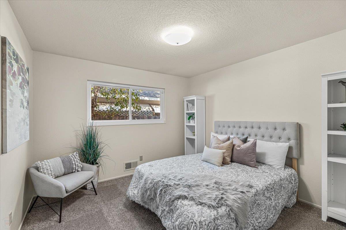 3724 Columbine Dr, Modesto, CA 95356