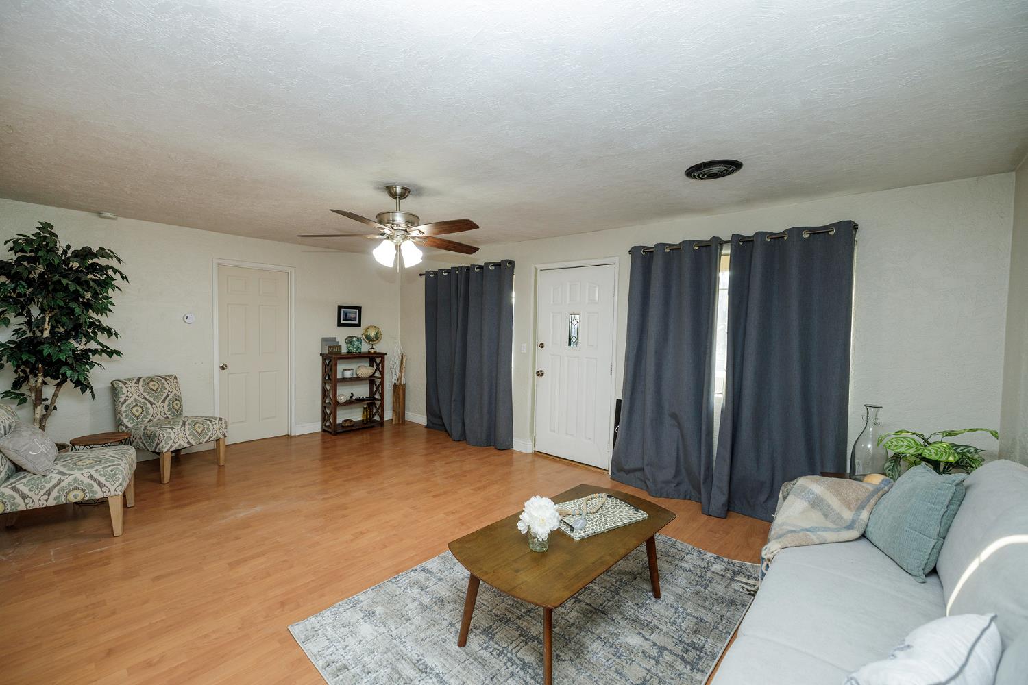 1244 Melrose Ave, Modesto, CA 95350