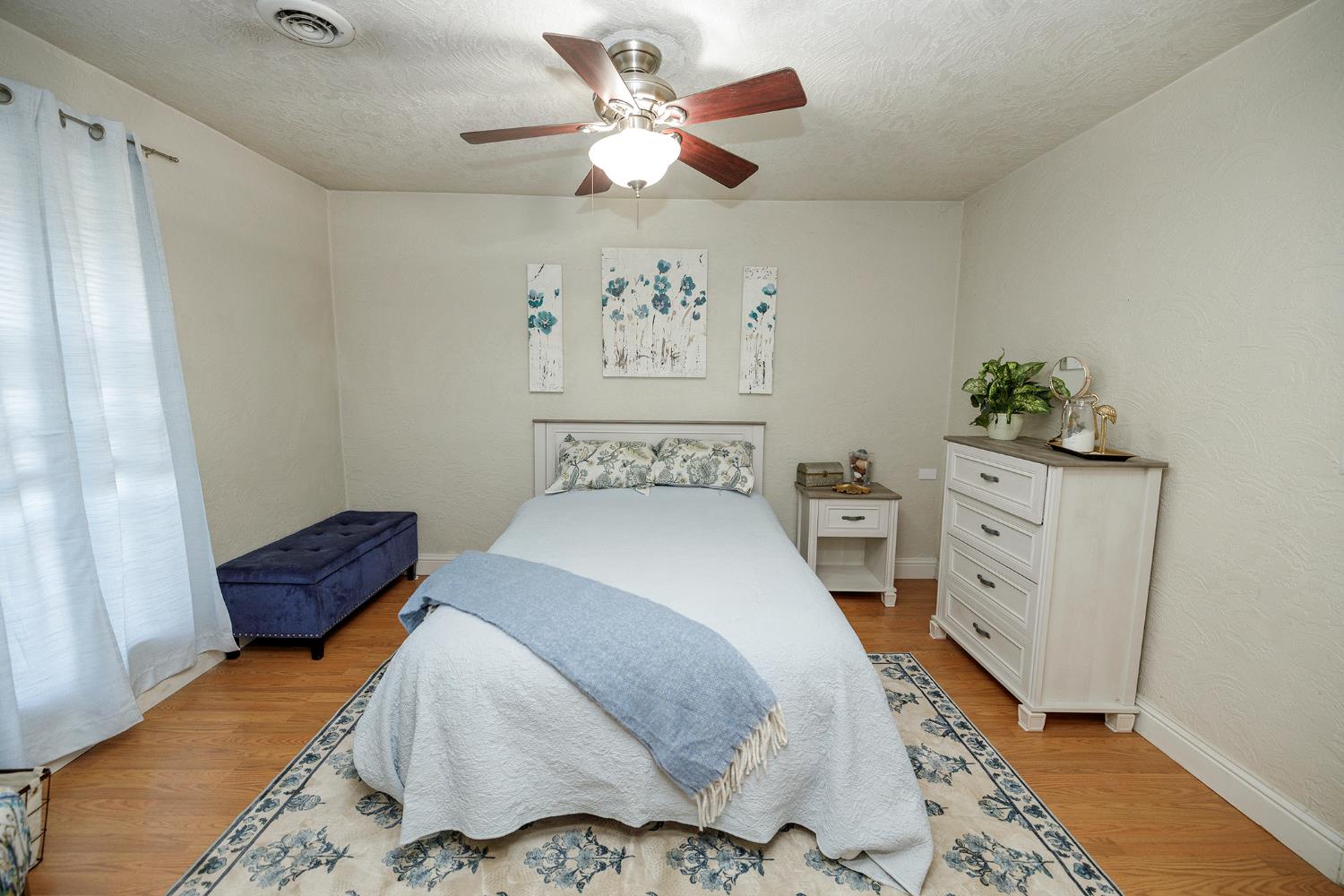 1244 Melrose Ave, Modesto, CA 95350