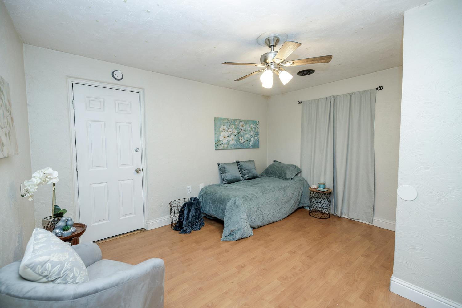 1244 Melrose Ave, Modesto, CA 95350