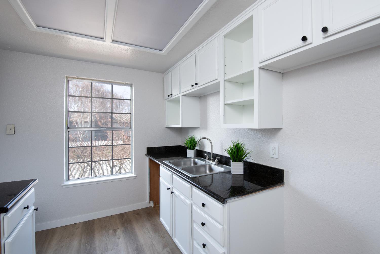 3925 Dale Rd #C, Modesto, CA 95356