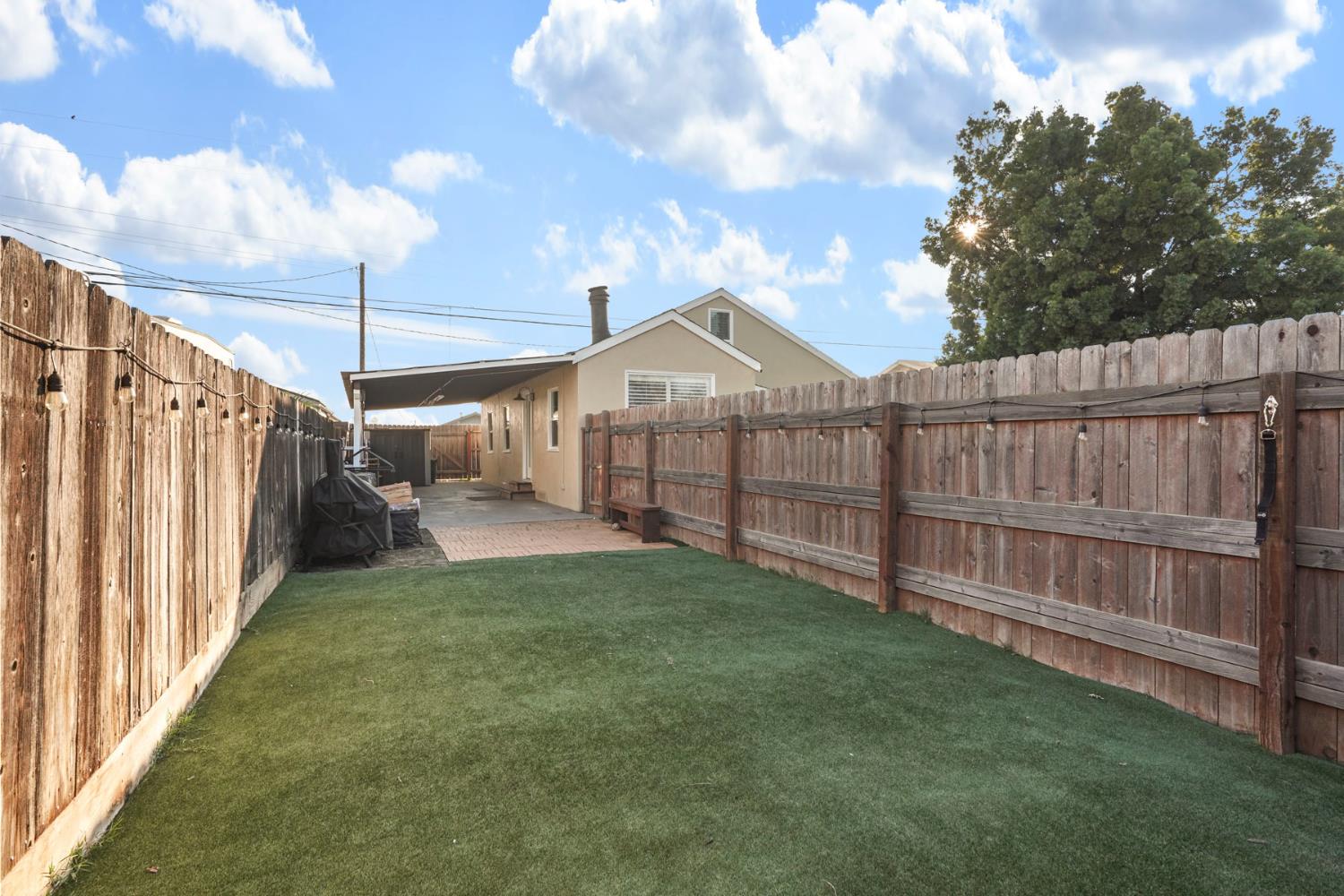 3512 Riverside Dr, Riverbank, CA 95367