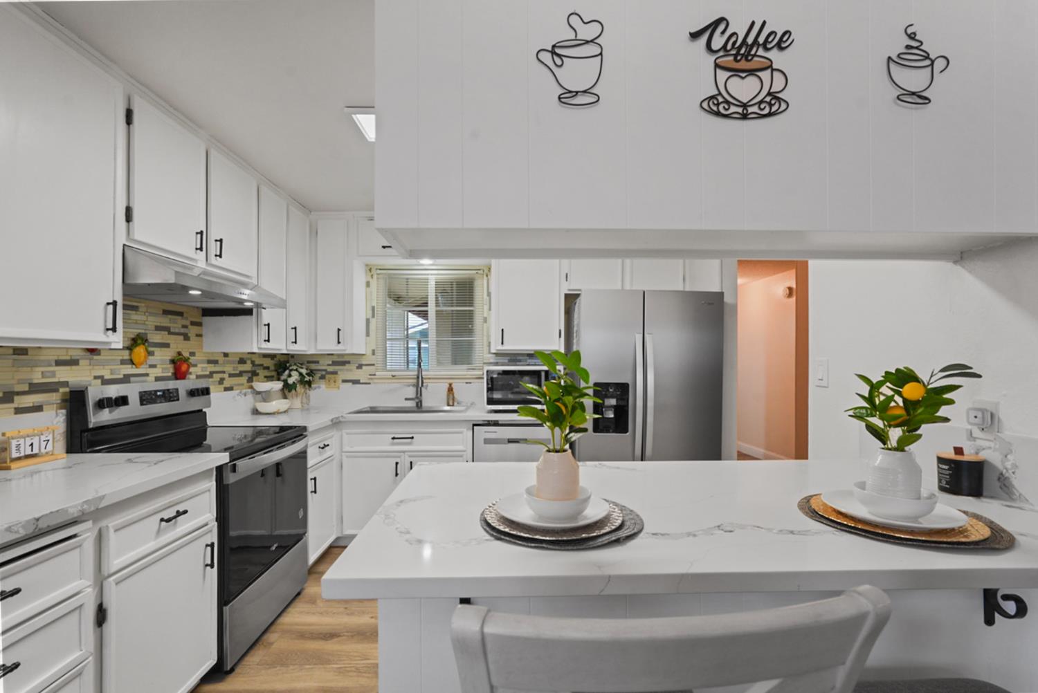 2721 Villa Ramon Dr, Ceres, CA 95307