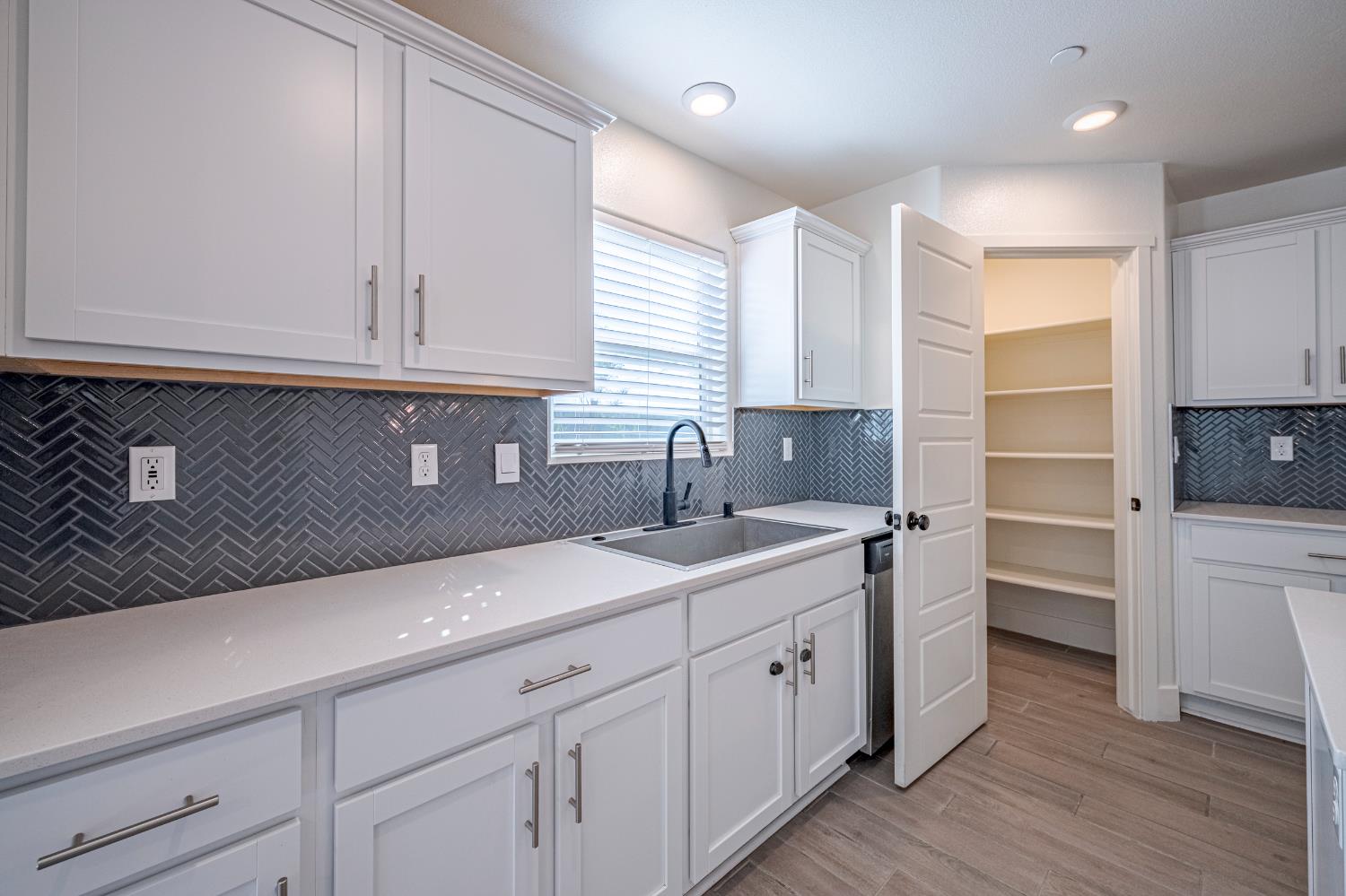 2104 Redding Way, Atwater, CA 95301