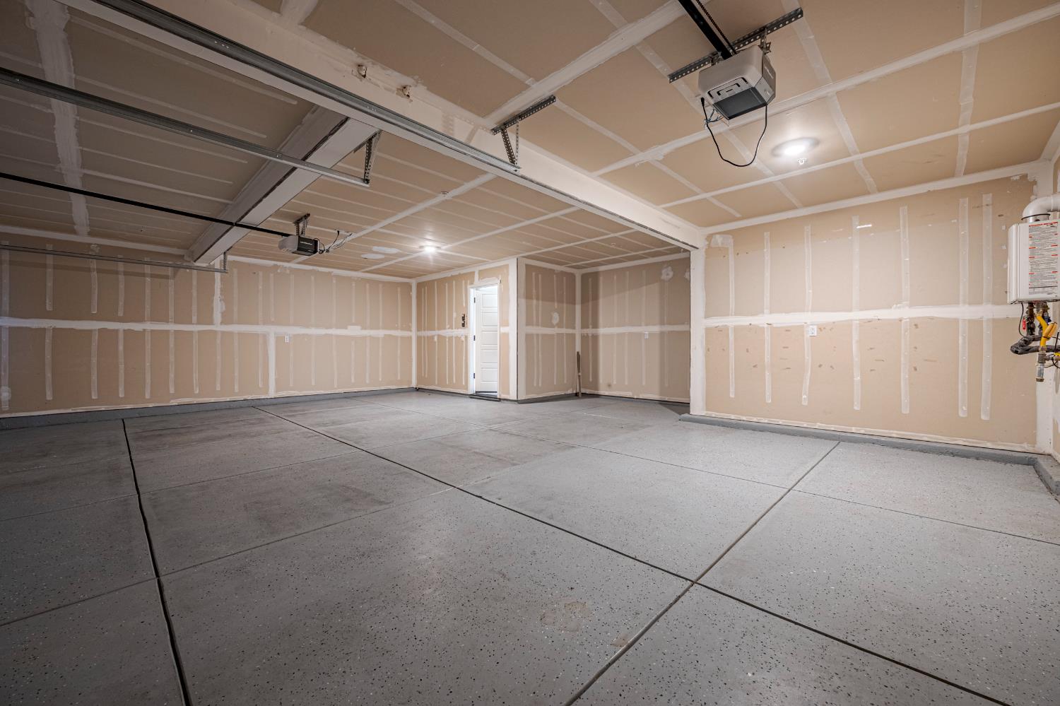 2104 Redding Way, Atwater, CA 95301