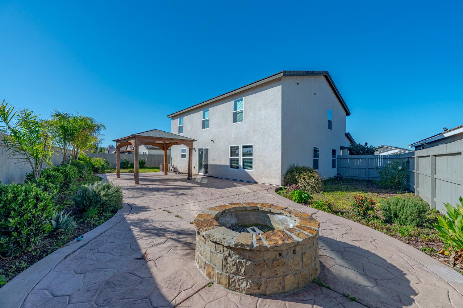 2104 Redding Way, Atwater, CA 95301