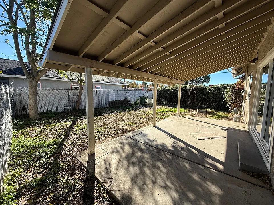 150 N Acacia, Ripon, CA 95366