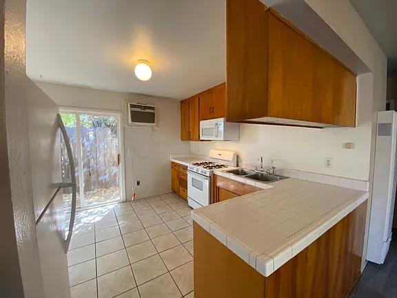 150 N Acacia, Ripon, CA 95366