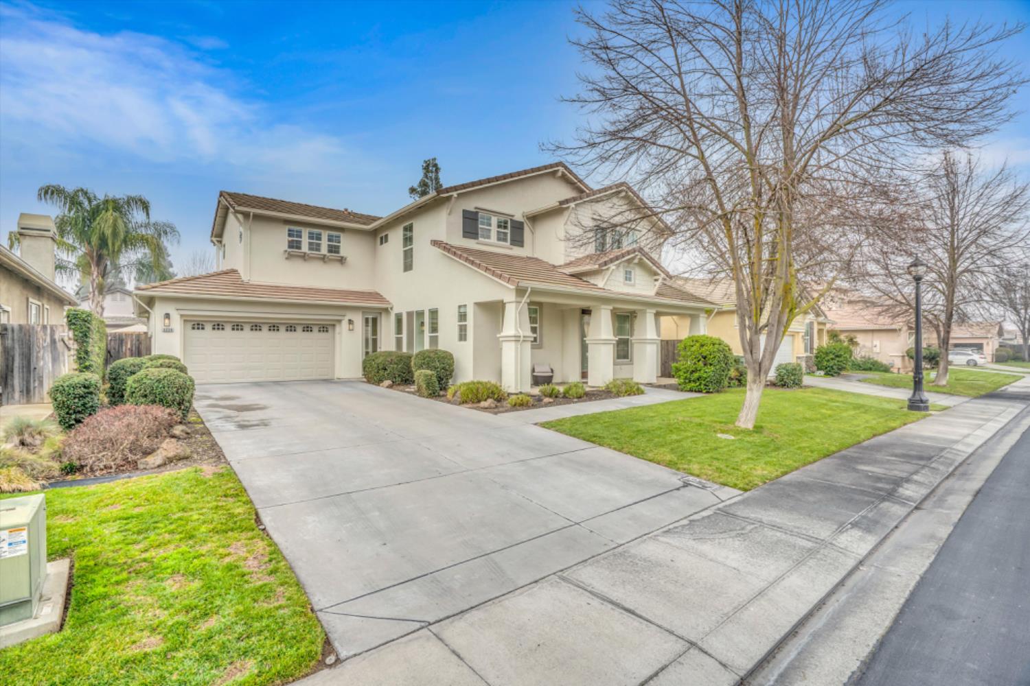 3229 Sundance Lake Dr, Modesto, CA 95355