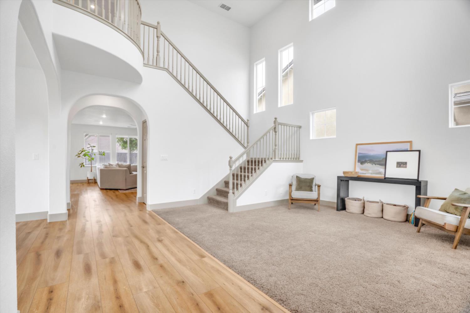 3229 Sundance Lake Dr, Modesto, CA 95355