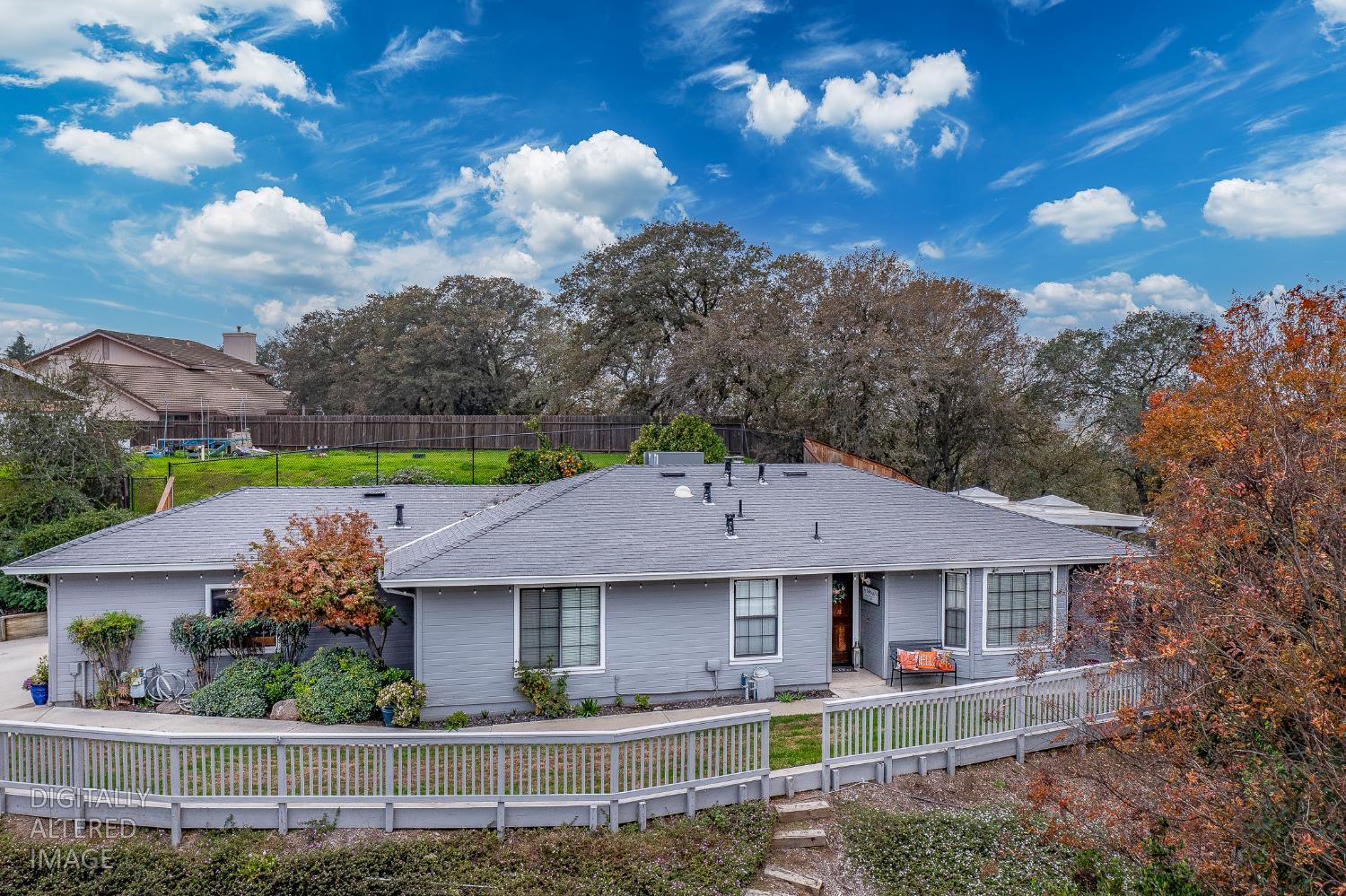 804 Hillswood Ct, Oakdale, CA 95361