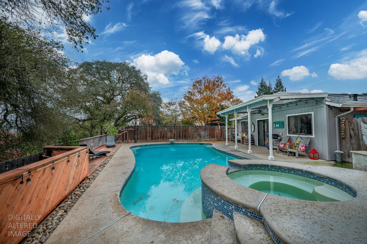 804 Hillswood Ct, Oakdale, CA 95361