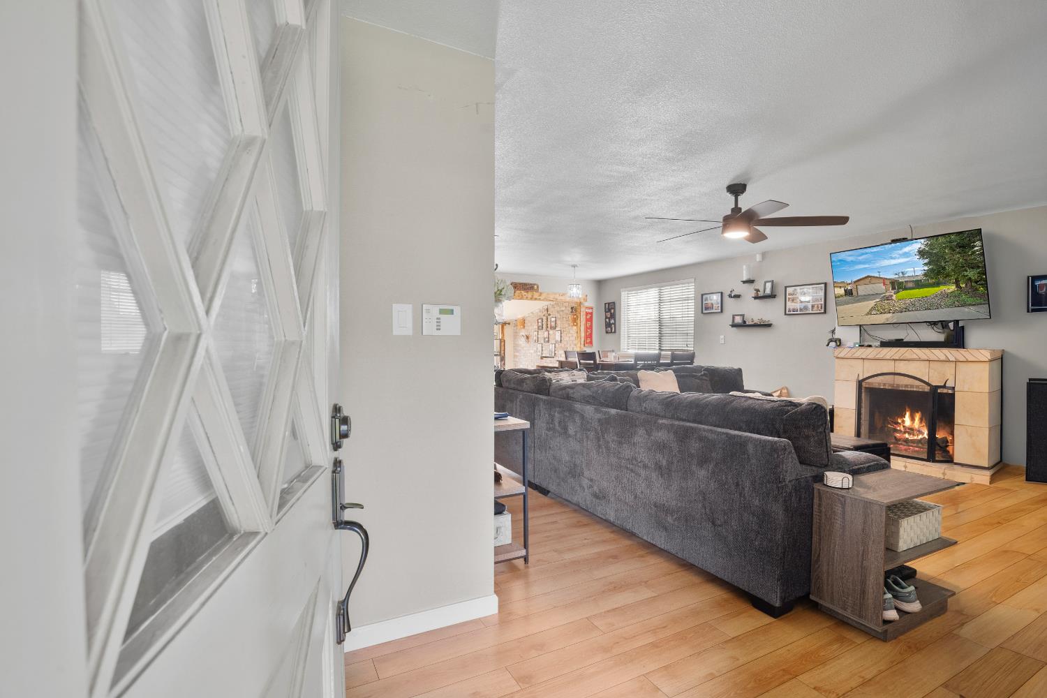 1430 Locke Rd, Modesto, CA 95355