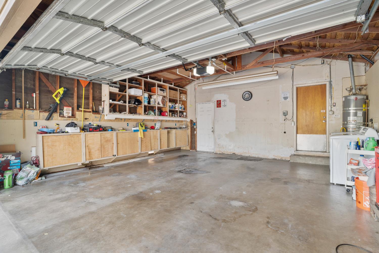 1430 Locke Rd, Modesto, CA 95355