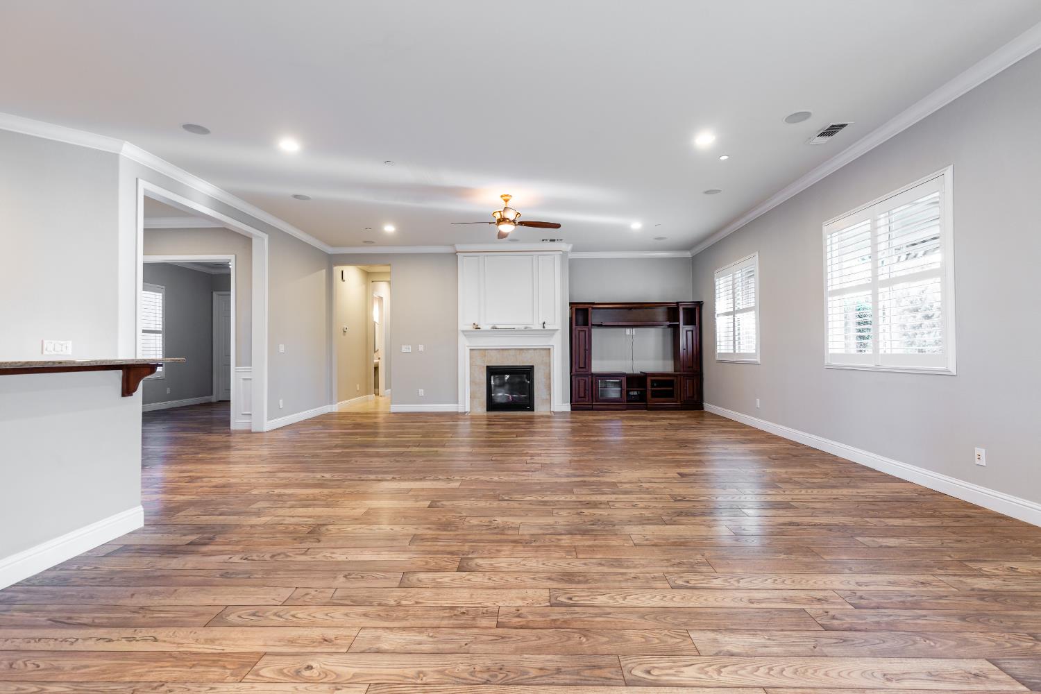 2141 Knollwood Ct, Manteca, CA 95336