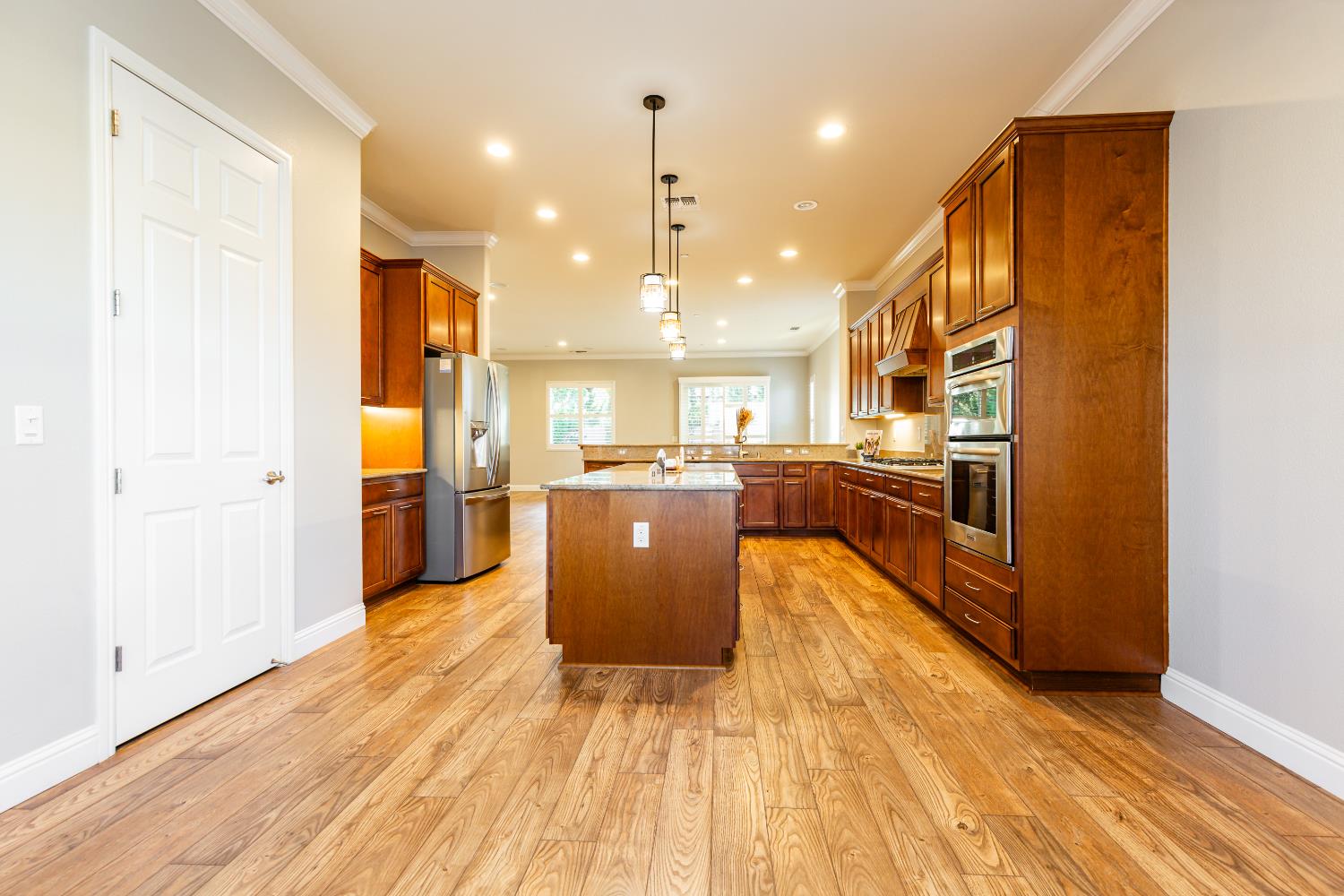 2141 Knollwood Ct, Manteca, CA 95336