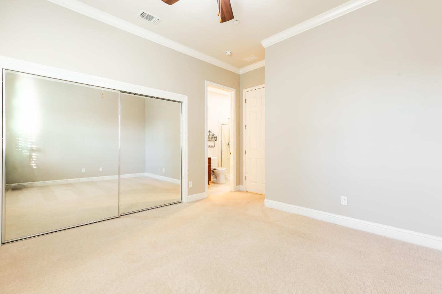 2141 Knollwood Ct, Manteca, CA 95336