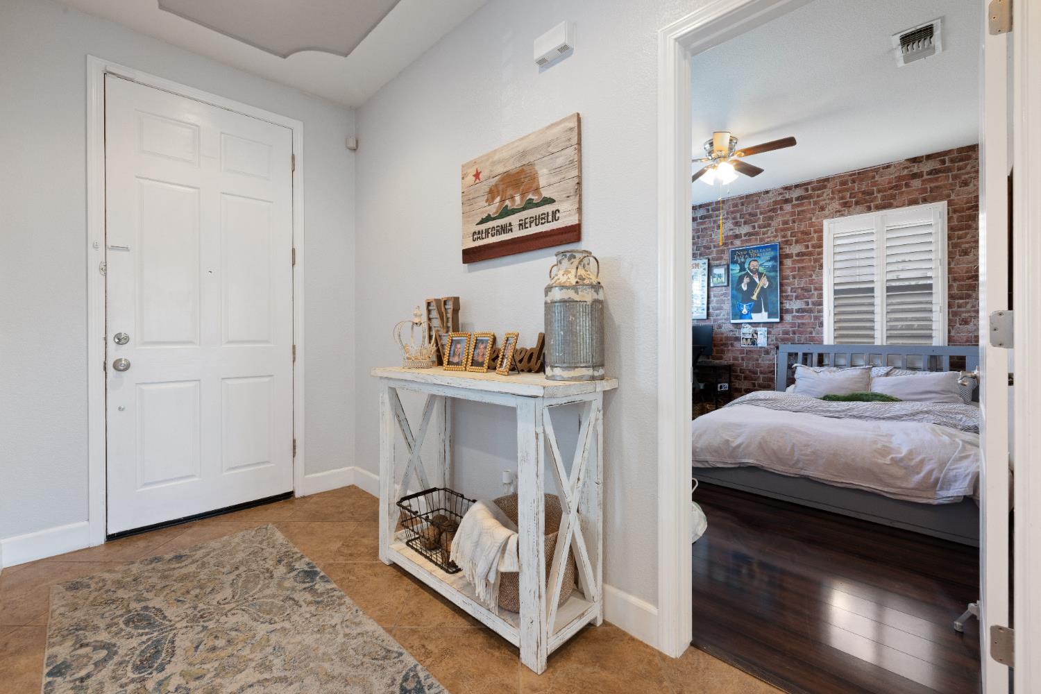 2555 Morgan St, Oakdale, CA 95361