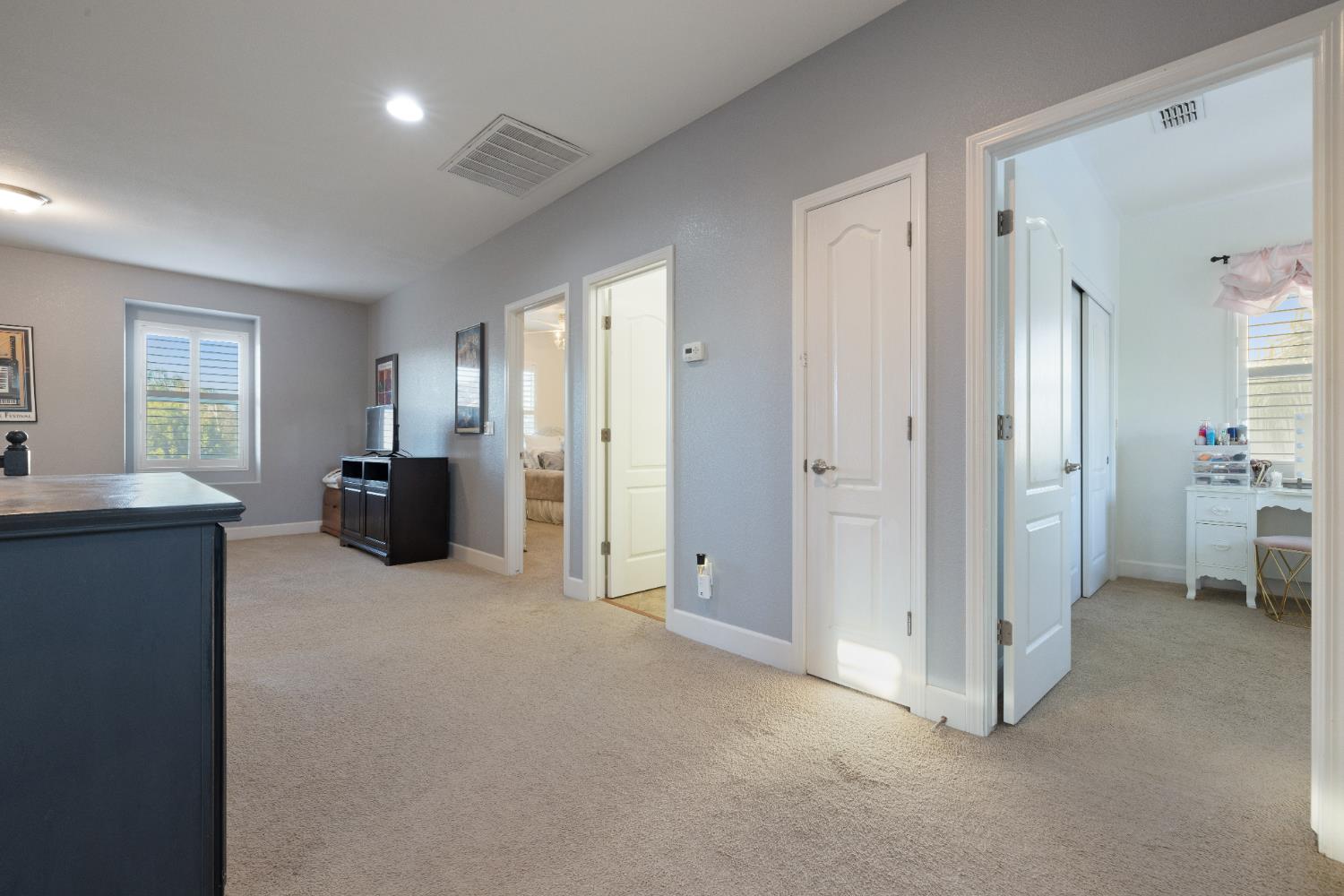 2555 Morgan St, Oakdale, CA 95361