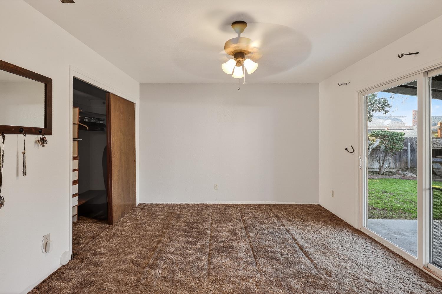 2109 Oriole Dr., Ceres, CA 95307