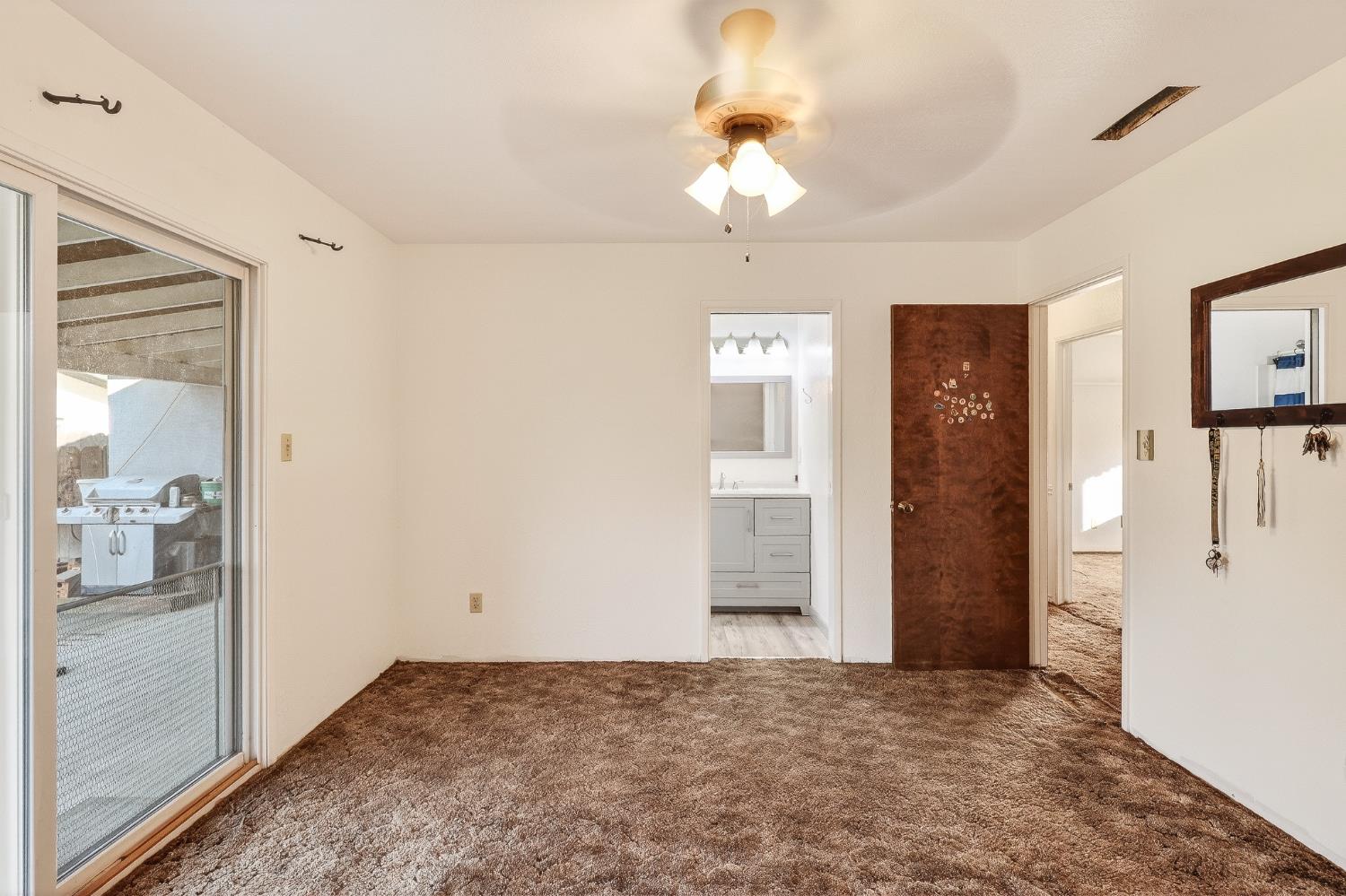 2109 Oriole Dr., Ceres, CA 95307